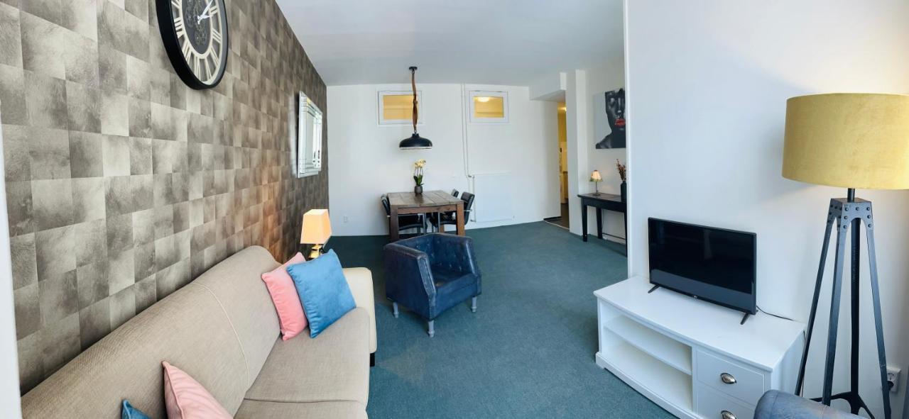 Shoreline Apartment Katwijk カトウェイク・アーン・ゼー エクステリア 写真